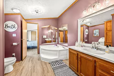 5404 S Midbon Road, Superior, WI 54880 - Photo 17
