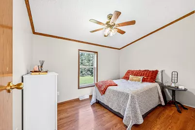 5404 S Midbon Road, Superior, WI 54880 - Photo 19