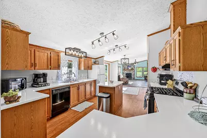 5404 S Midbon Road, Superior, WI 54880 - Photo 9