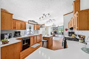 5404 S Midbon Rd, Superior, WI 54880 - Photo 9