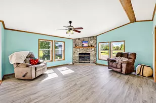 5404 S Midbon Rd, Superior, WI 54880 - Photo 5