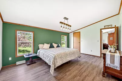 5404 S Midbon Road, Superior, WI 54880 - Photo 15