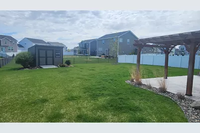 14322 Berkshire Lane N, Dayton, MN 55327 - Photo 5