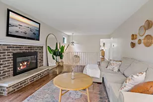 241 River Woods Ln, Burnsville, MN 55337 - Photo 9