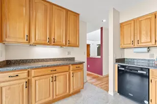 711 Lincoln St N, Northfield, MN 55057 - Photo 5