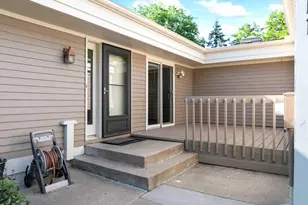 711 Lincoln St N, Northfield, MN 55057 - Photo 3