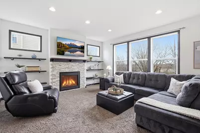 21340 Hytrail Circle, Lakeville, MN 55044 - Photo 7