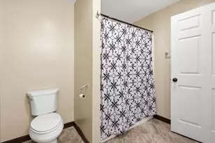 21340 Hytrail Cir, Lakeville, MN 55044 - Photo 29