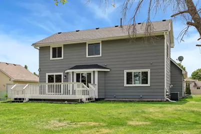 8906 Woodhall Crossing N, Brooklyn Park, MN 55443 - Photo 39