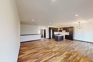 1222 Leo Dr, Holmen, WI 54636 - Photo 5