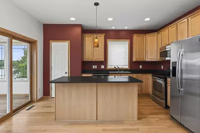 5153 Yuma Lane N, Plymouth, MN 55446 - Photo 5