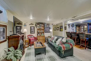 607 Vine St, Hudson, WI 54016 - Photo 37