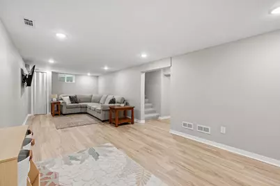 8140 Xerxes Avenue S, Bloomington, MN 55431 - Photo 13