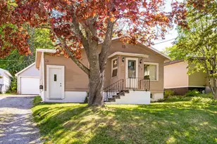 512 Rose St, Duluth, MN 55803 - Photo 1