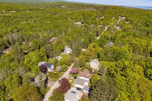 512 Rose St, Duluth, MN 55803 - Photo 27
