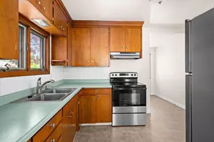 512 Rose St, Duluth, MN 55803 - Photo 31