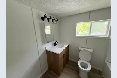 922 Tindolph Avenue S, Thief River Falls, MN 56701 - Photo 9
