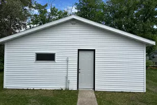 922 Tindolph Ave S, Thief River Falls, MN 56701 - Photo 15