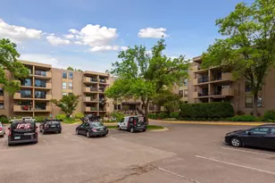 6670 Vernon Ave S, Edina, MN 55436 - Photo 3