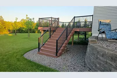 1646 Cherry Street E, Mazeppa, MN 55956 - Photo 5