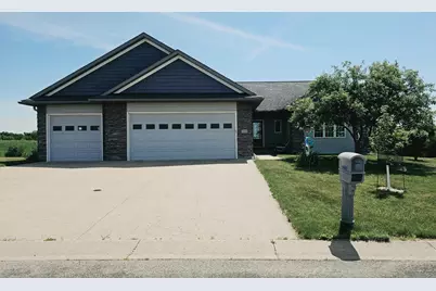 1646 Cherry Street E, Mazeppa, MN 55956 - Photo 1