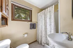 10545 Johnson Rd, Bloomington, MN 55437 - Photo 19