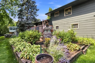 10545 Johnson Road, Bloomington, MN 55437 - Photo 25