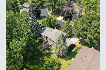 10545 Johnson Road, Bloomington, MN 55437 - Photo 33