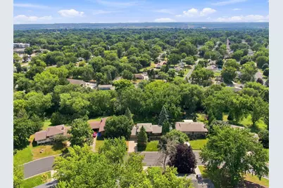10545 Johnson Road, Bloomington, MN 55437 - Photo 29