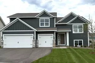 2885 Trinity Dr, Shakopee, MN 55379 - Photo 1