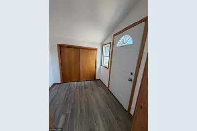 607 1st Avenue E, Shakopee, MN 55379 - Photo 3
