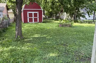 607 1st Ave E, Shakopee, MN 55379 - Photo 21