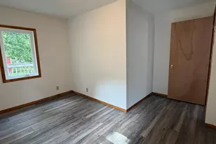 607 1st Ave E, Shakopee, MN 55379 - Photo 11