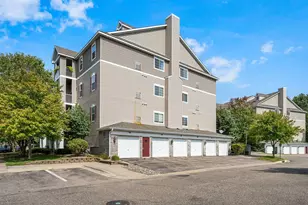 12727 College View Dr, Eden Prairie, MN 55347 - Photo 3