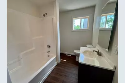 120 Spruce Avenue S, Thief River Falls, MN 56701 - Photo 7