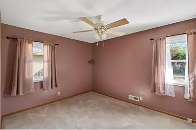 7846 Gresham Lane S, Cottage Grove, MN 55016 - Photo 15