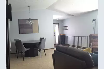 4504 Laramie Trail, Minnetonka, MN 55345 - Photo 7