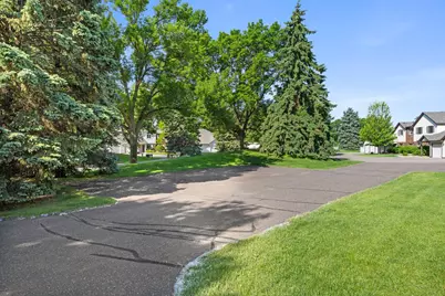 975 Heritage Court E #206, Vadnais Heights, MN 55127 - Photo 29