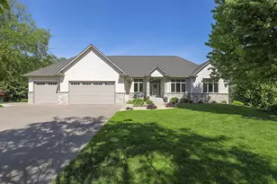 10941 Woodland Dr N, Champlin, MN 55316 - Photo 3