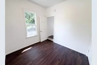 5200 Camden Avenue N, Minneapolis, MN 55430 - Photo 13