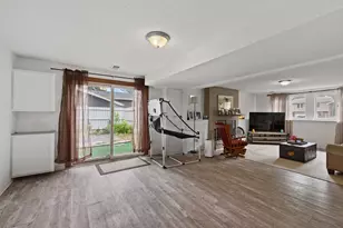121 Chaparral Dr, Apple Valley, MN 55124 - Photo 23