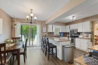 121 Chaparral Drive, Apple Valley, MN 55124 - Photo 11