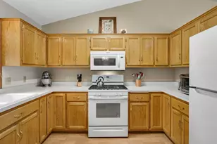 3839 Shannon Dr, Hastings, MN 55033 - Photo 13