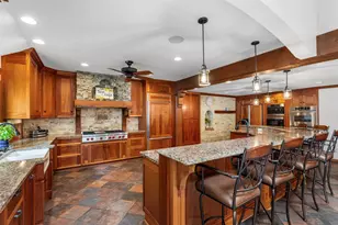 365 Pleasantview Rd, Chanhassen, MN 55317 - Photo 17