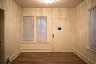 904 Jessamine Ave E, Saint Paul, MN 55106 - Photo 5