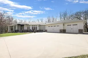 9401 Elm Ct, Prior Lake, MN 55372 - Photo 1