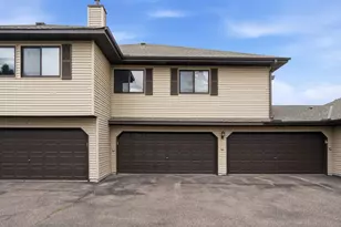 5305 Orleans Ln N, Plymouth, MN 55442 - Photo 19