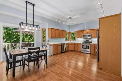 2105 Grimm Road, Chaska, MN 55318 - Photo 5