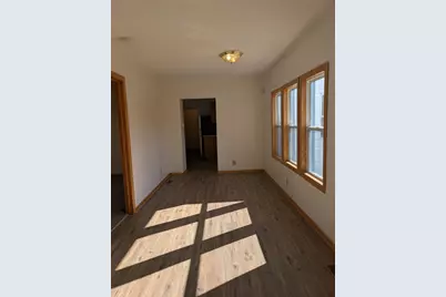 880 Jackson Street, Saint Paul, MN 55117 - Photo 9