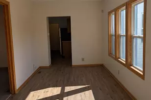880 Jackson St, Saint Paul, MN 55117 - Photo 9
